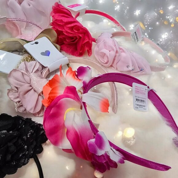 Lot of 17 ✦ Girl’s Headbands ✦ Floral, Glitter, Festive Variety NWT - Picture 9 of 14